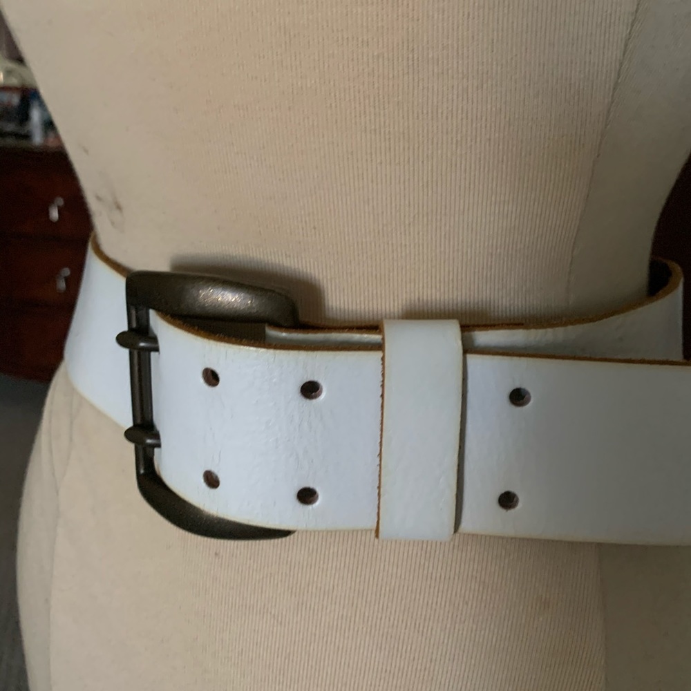 GAP White Leather Wide Belt Size Small Y2K